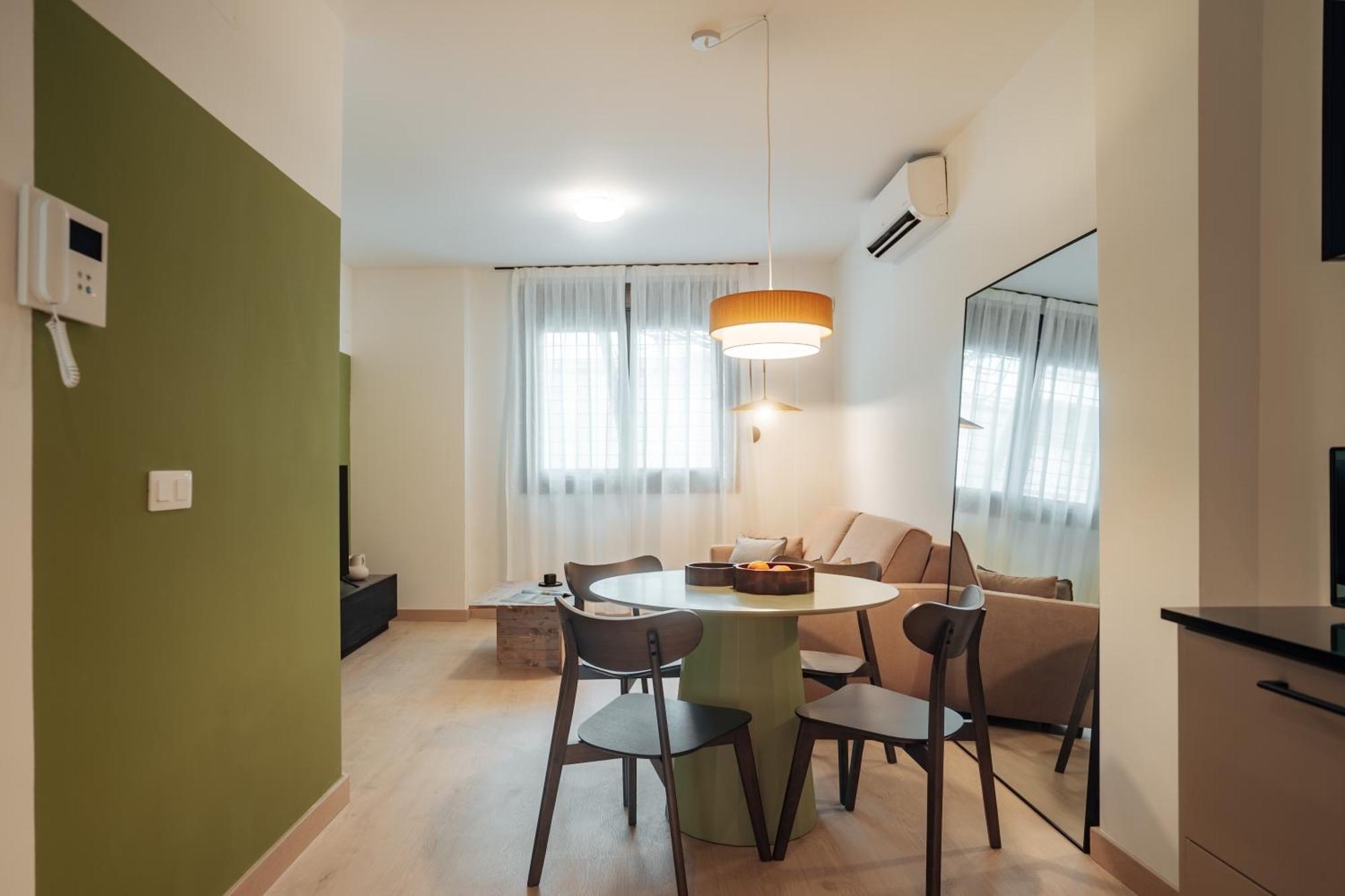 Los Olivos Apartments By Olala Homes Seville Exterior photo